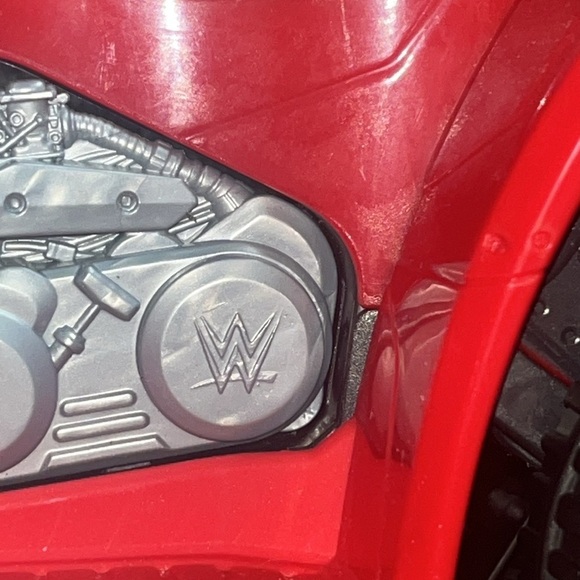 WWE Black and Yellow NXT Action Figure Playset - Picture 6 of 6